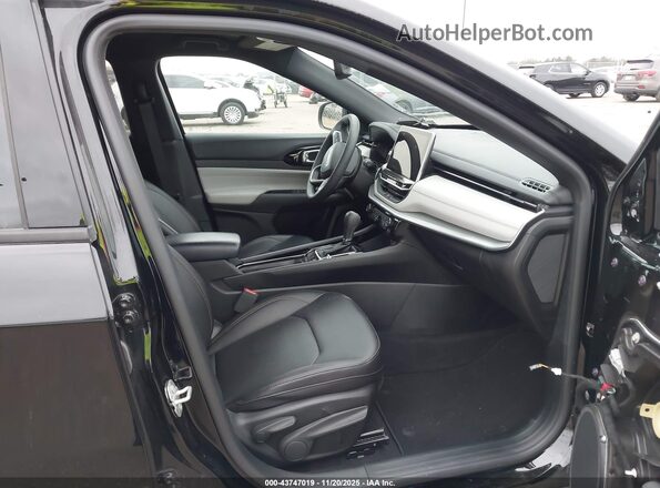 3C4NJDCN1RT143346 2024 JEEP COMPASS Black Front interior view