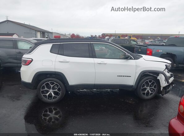 3C4NJDCN3RT114298 2024 JEEP COMPASS White Widok wnętrza z tyłu