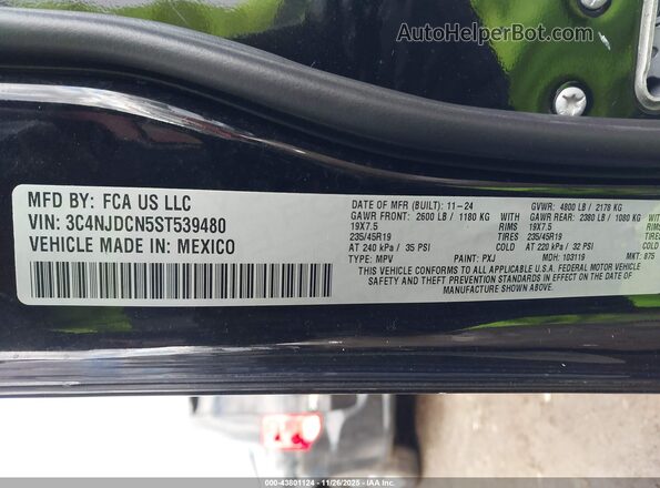 3C4NJDCN5ST539480 2025 JEEP COMPASS Black Շարժիչի բաժամունքի տեսք