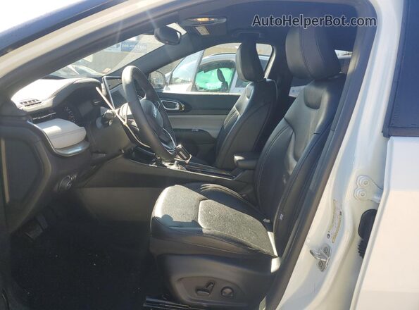 3C4NJDCNXST514316 2025 JEEP COMPASS White Front interior view