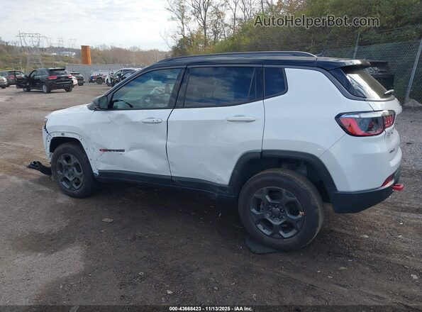 3C4NJDDB0NT130294 2022 JEEP COMPASS White Tył lewy