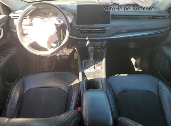 3C4NJDDB7NT145343 2022 JEEP COMPASS Silver Vista del salpicadero