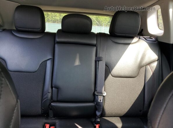 3C4NJDDBXLT177877 2020 JEEP COMPASS Black Вид задніх сидінь