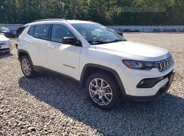 3C4NJDFB2NT230393 2022 JEEP COMPASS Белый Передняя правая четверть