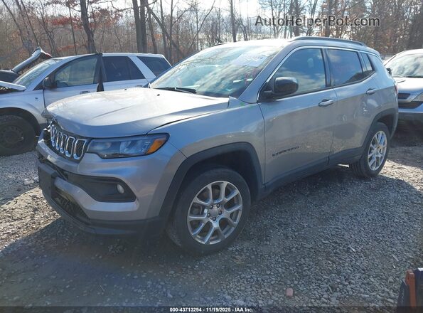 3C4NJDFN8RT601413 2024 JEEP COMPASS Silver Przód lewy