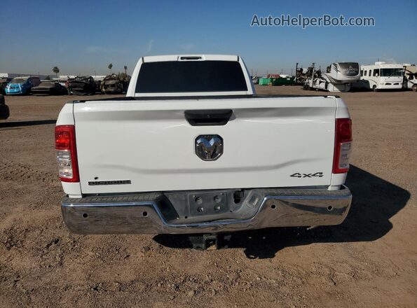 3C63R3HL9RG338855 2024 RAM 3500 White Widok z tyłu
