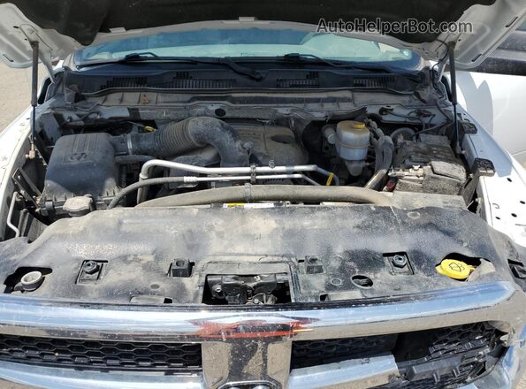 3C63R3HT3JG274221 2018 RAM 3500 Белый 