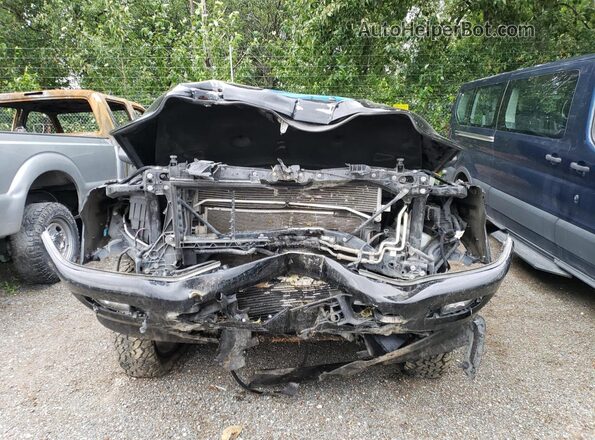 3C63R3JL4LG306607 2020 RAM 3500 Black Вид спереду