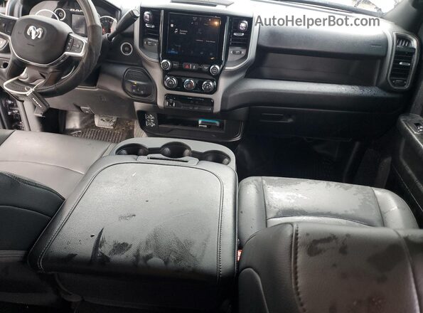 3C63R5CLXSG504504 2025 RAM 2500 Gray Вид панелі приладів