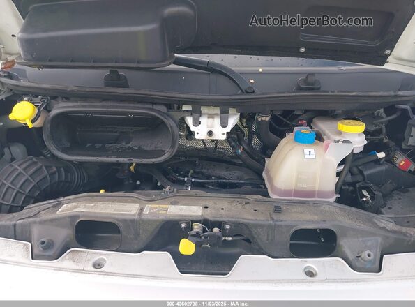 3C6LRVCG5NE110878 2022 RAM PROMASTER 2500 White Rear view