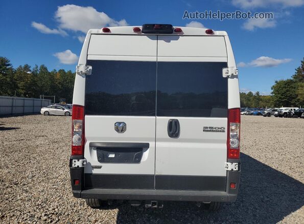 3C6LRVDG5SE539660 2025 RAM PROMASTER White Rear view