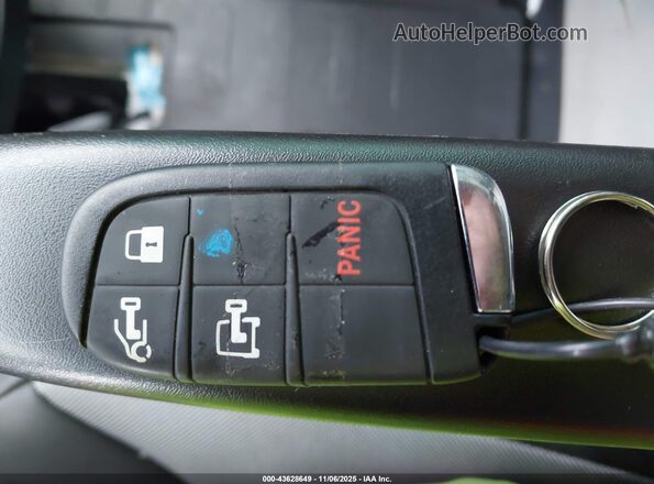 3C6LRVDG8SE513893 2025 RAM PROMASTER 2500 White Առջևի վահանակի տեսք