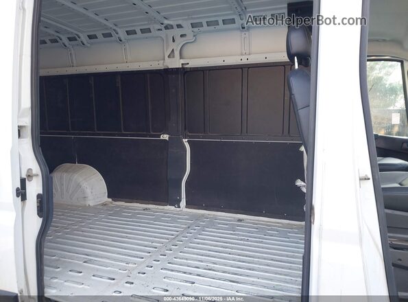 3C6LRVDG9PE567940 2023 RAM PROMASTER 2500 White Вид наклейки з VIN-кодом