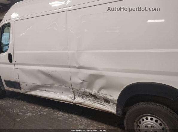 3C6LRVDGXSE511904 2025 RAM PROMASTER 2500 White Vista interior de 360 grados