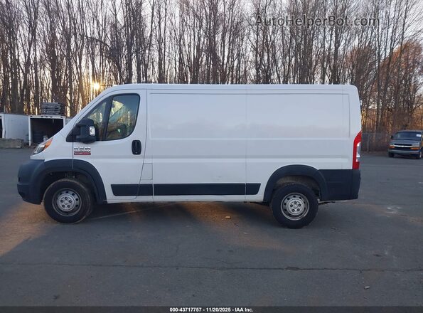 3C6LRVVG5ME526635 2021 RAM PROMASTER 2500 White Սալոնի 360 աստիճան տեսք