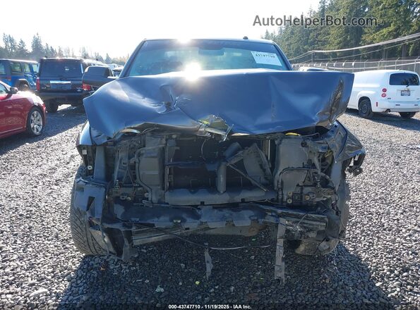 3C6RR7KT3GG220646 2016 RAM 1500 Серый Вид спереди