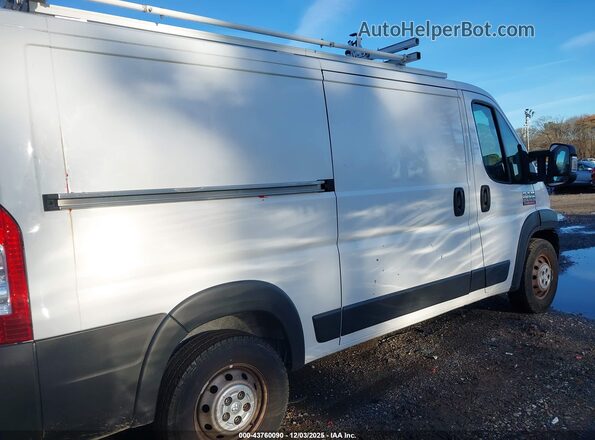 3C6TRVAGXLE138255 2020 RAM PROMASTER 1500 Белый Вид задней части салона
