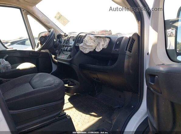 3C6TRVCG0KE539194 2019 RAM PROMASTER 2500 White Widok wnętrza z przodu