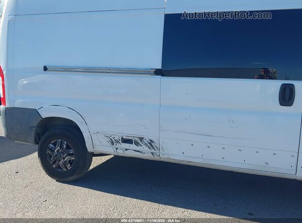 3C6TRVDG4GE127589 2016 RAM PROMASTER 2500 Белый Вид спереди