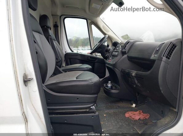 3C6TRVDG5LE104994 2020 RAM PROMASTER 2500 White Vista interior delantera