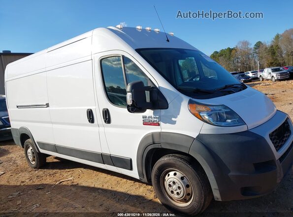3C6TRVDGXLE133133 2020 RAM PROMASTER 2500 White Vista interior trasera