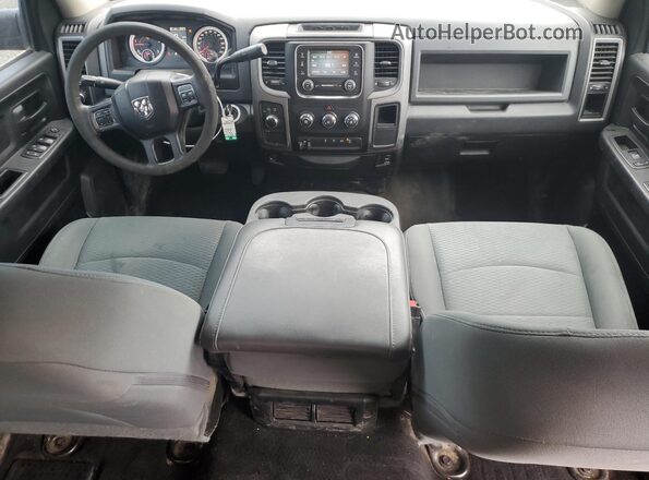3C6UR5CL9GG368698 2016 RAM 2500 Gray Dashboard view