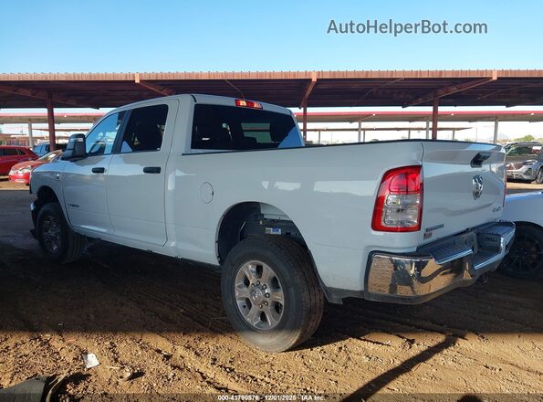 3C6UR5DL2RG136381 2024 RAM 2500 White უკანა მარცხენა