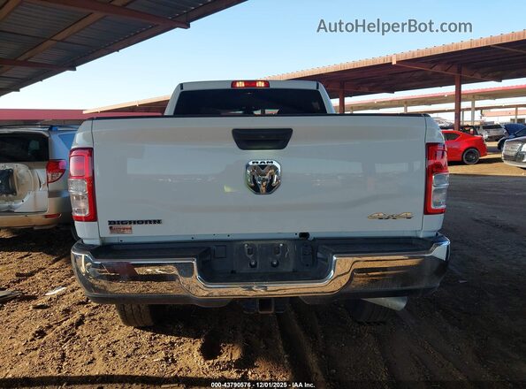 3C6UR5DL2RG136381 2024 RAM 2500 White 