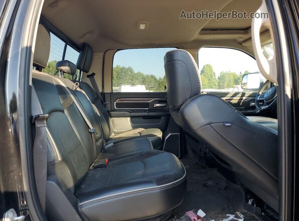 3C6UR5FL2NG254082 2022 RAM 2500 Black უკანა სავარძლების ხედი