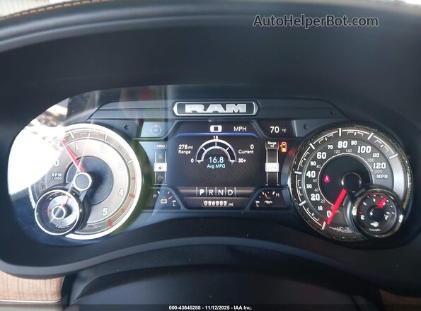 3C6UR5GL7NG252942 2022 RAM 2500 Белый Вид задних сидений
