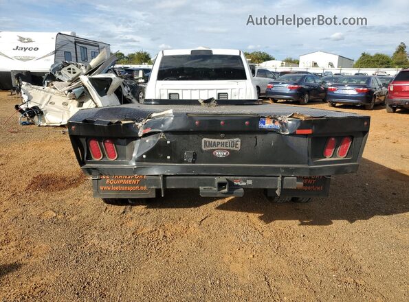 3C7WRNFL0RG333048 2024 RAM 5500 White Rear view