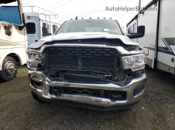 3C7WRTCL4NG320533 2022 RAM 3500 White Widok z przodu