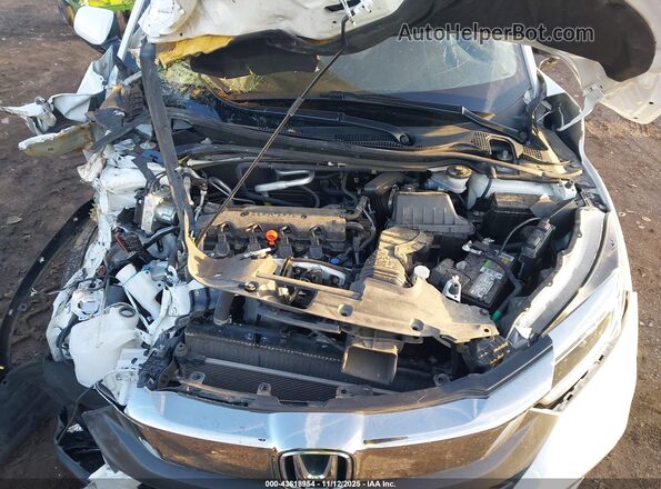 3CZRU6H34NM744759 2022 HONDA HR-V White Rear view