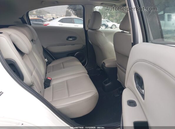 3CZRU6H79JM726125 2018 HONDA HR-V White 