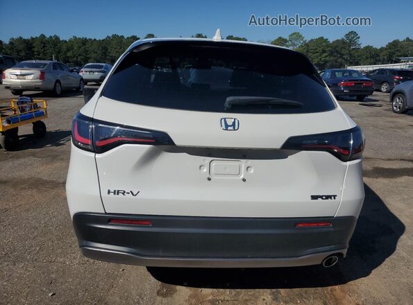 3CZRZ1H58RM700209 2024 HONDA HR-V White Rear view