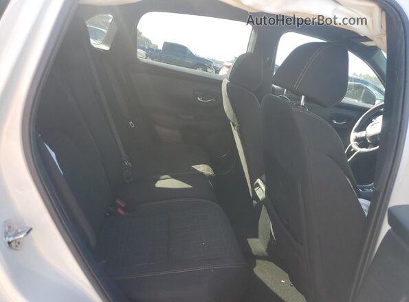 3CZRZ1H58RM700209 2024 HONDA HR-V White Rear interior view