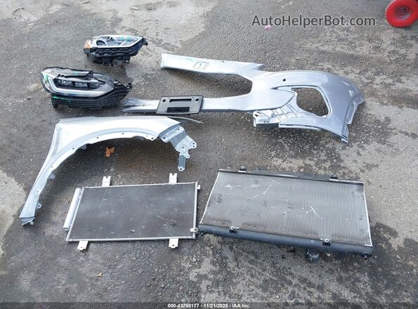 3CZRZ1H76RM744713 2024 HONDA HR-V Silver 