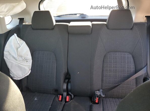 3CZRZ2H34TM708206 2026 HONDA HR-V Silver Vista de los asientos traseros