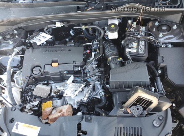 3CZRZ2H34TM708206 2026 HONDA HR-V Silver Vista del compartimento del motor