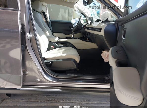 3CZRZ2H3XRM702001 2024 HONDA HR-V Gray 