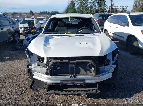 3CZRZ2H51PM700555 2023 HONDA HR-V White Rear interior view