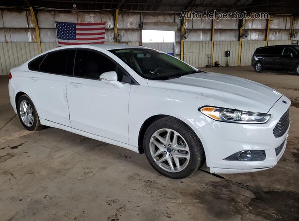 3FA6P0HD2GR308591 2016 FORD FUSION White Przód prawy