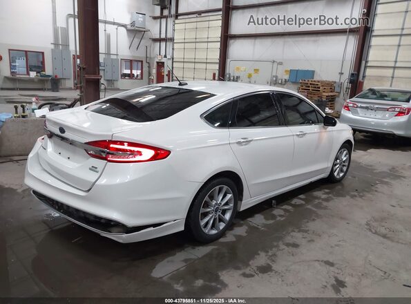 3FA6P0HD2HR138699 2017 FORD FUSION Белый 