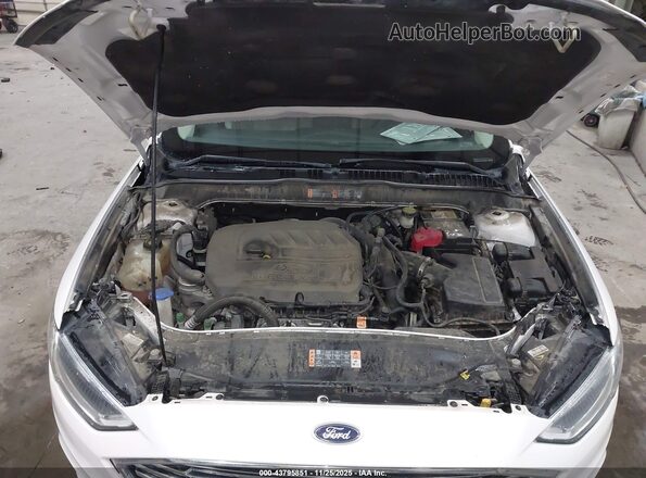 3FA6P0HD2HR138699 2017 FORD FUSION Белый 