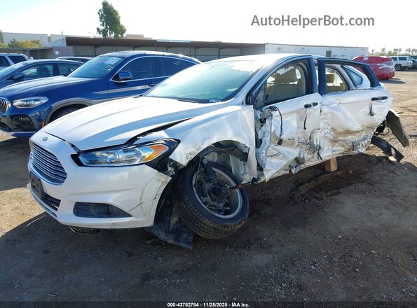 3FA6P0LU3GR316349 2016 FORD FUSION HYBRID White წინა მარცხენა ხედი სამი მეოთხედიდან