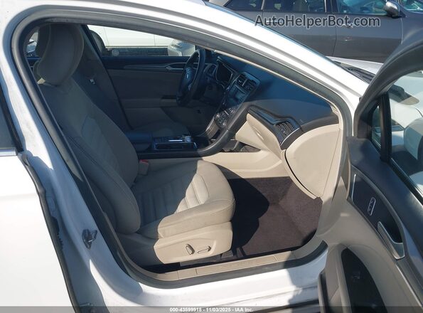 3FA6P0LU3HR218018 2017 FORD FUSION HYBRID White Սալոնի դիմացի տեսք