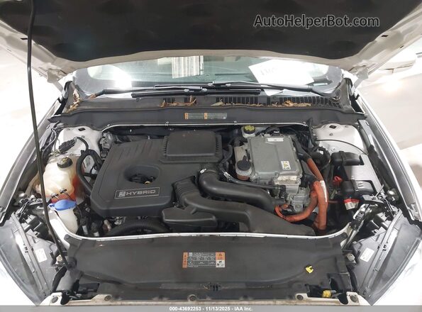 3FA6P0LU6GR139974 2016 FORD FUSION HYBRID White Widok z tyłu
