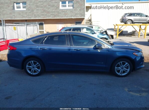 3FA6P0LU6JR272595 2018 FORD FUSION HYBRID Blue Instrument cluster view