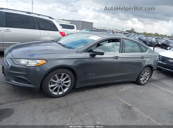 3FA6P0LU7HR286208 2017 FORD FUSION HYBRID Gray Widok wnętrza 360 stopni