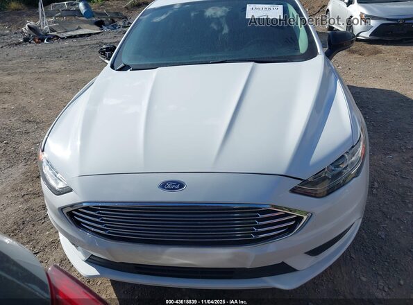 3FA6P0LU7JR158282 2018 FORD FUSION HYBRID White Vista del cuadro de instrumentos